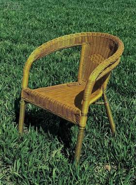 防阳台藤编椅子OBP户椅外庭院老年人藤摔处理子椅金黄色一把椅子