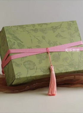 25个绿色花纹烘焙店打包盒欧美高级感甜品店打包纸盒下午茶点心