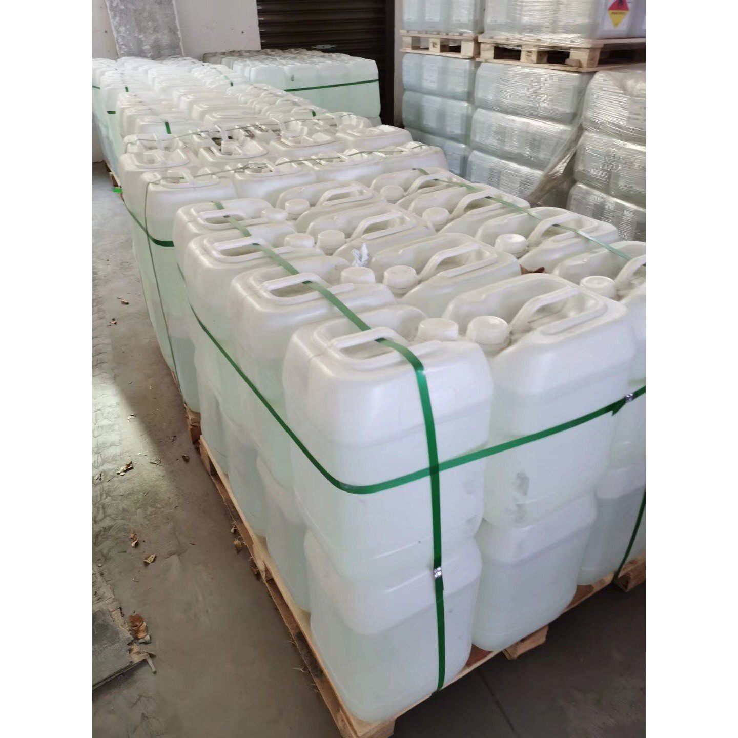 高效固化剂白料白水不饱和树脂工艺品硬化剂玻璃纤维树脂专用固化