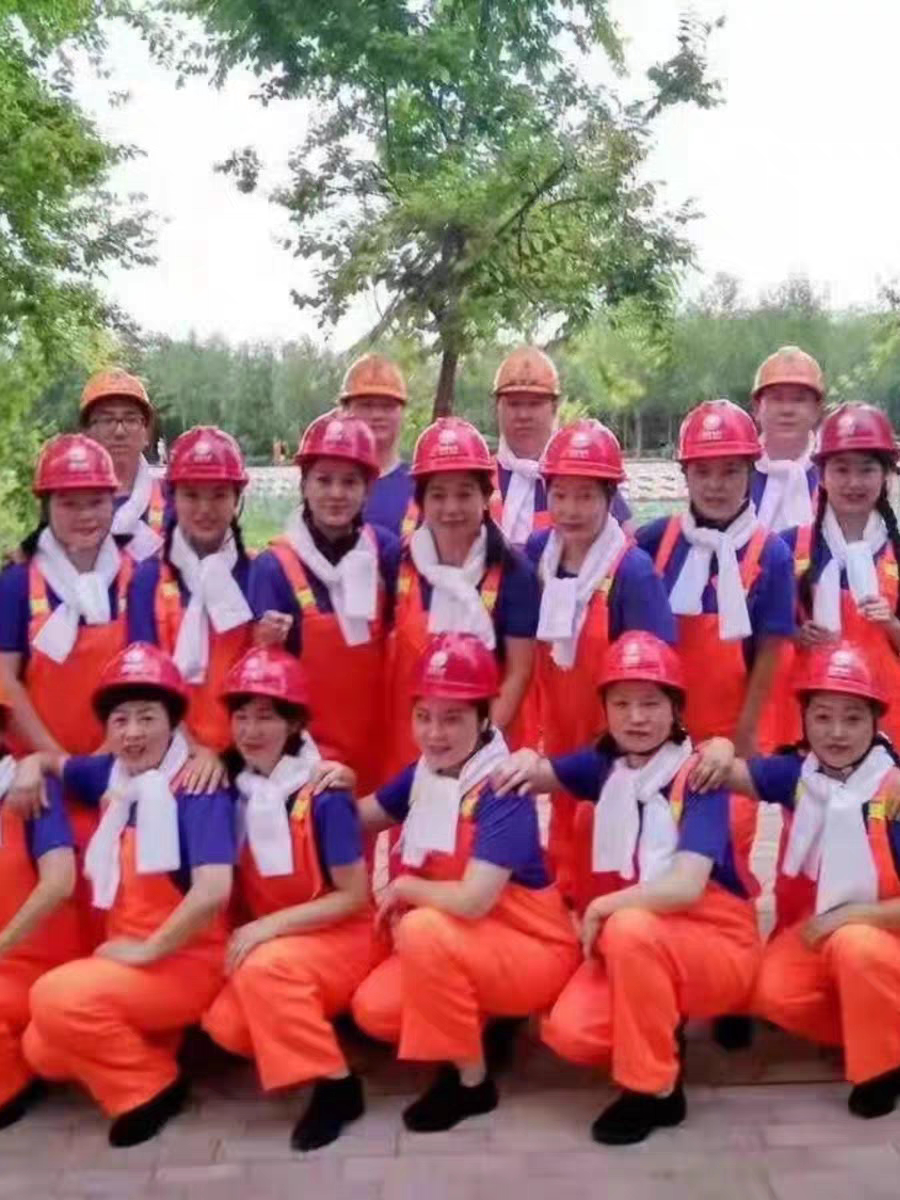 咱们工人有力量演出服工作装服背民族服装/舞台装