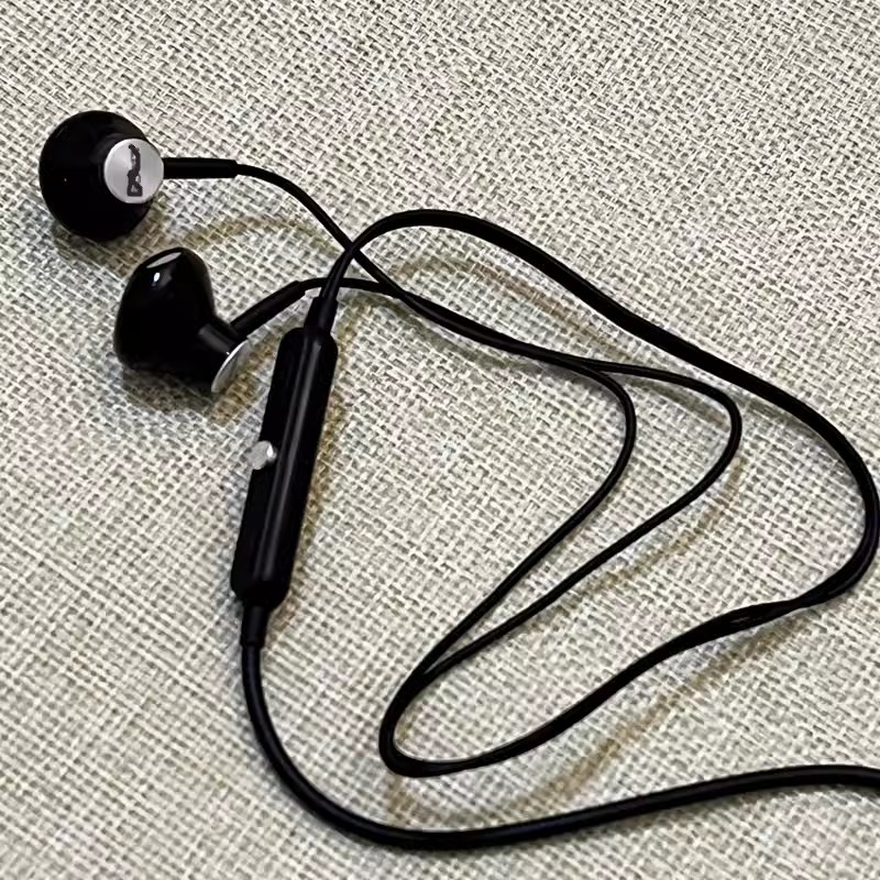 日系大法STH32黑色半入耳式重低音高保真手机电脑3.5mm有线耳机塞