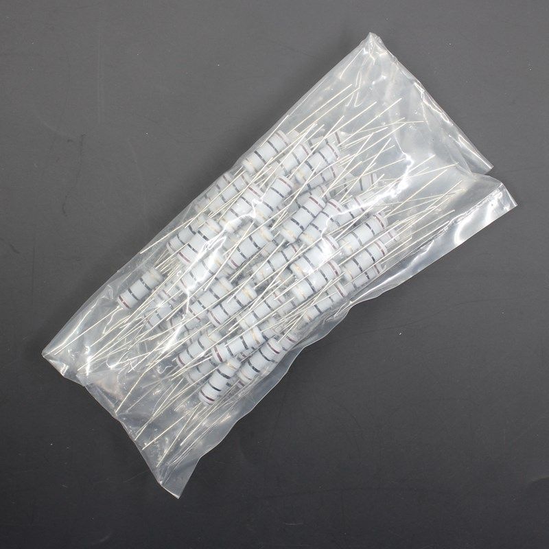 3W碳膜电阻5% 0.1R 0.12 0.15 0.2 0.3 0.47 0.5 0.68 0.75 0.91R