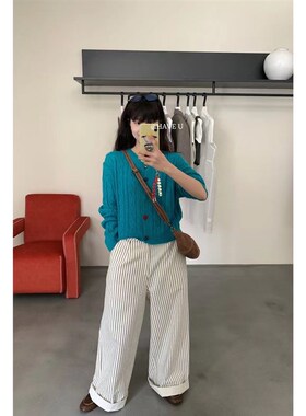 七七ost 一眼就喜欢!包线包爱心扣~不扎人 麻花宽松针织开衫~