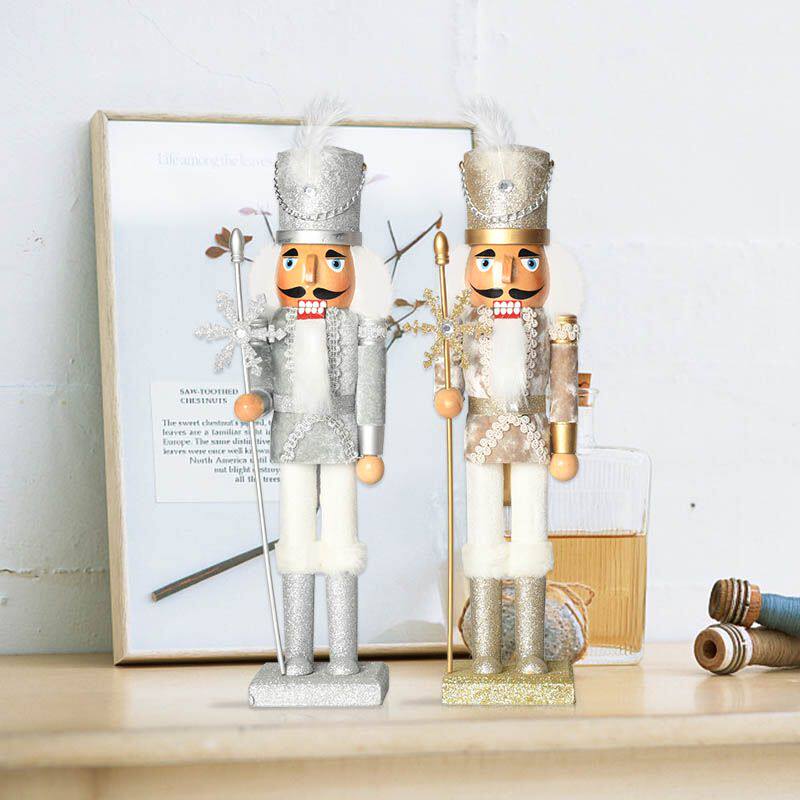 胡桃夹子木质装饰品38CM欧式圣诞树G店面橱窗摆件儿童摄影拍摄道