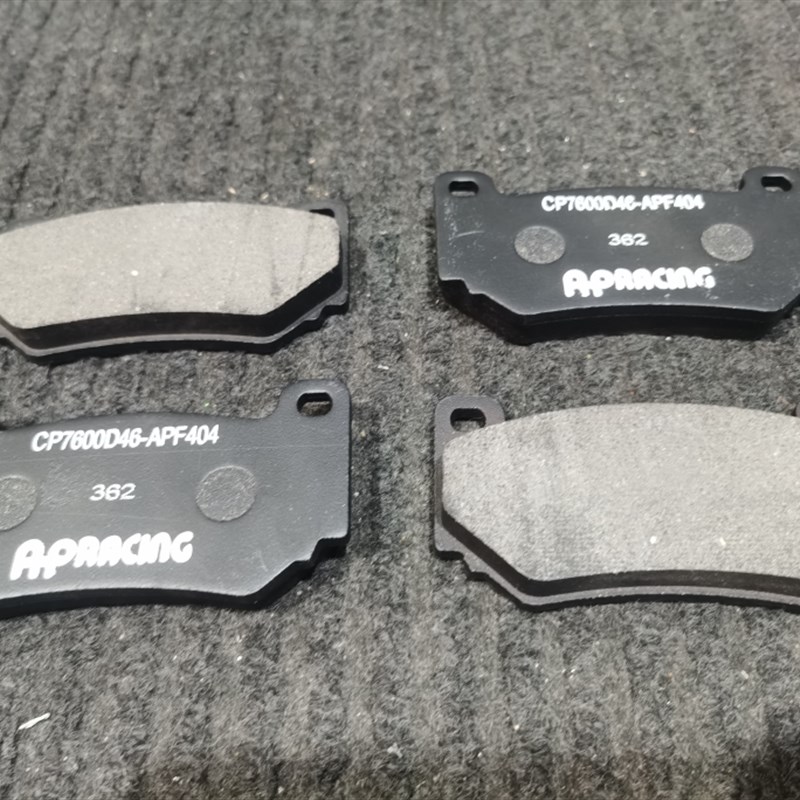 适用于改装卡钳的煞车皮