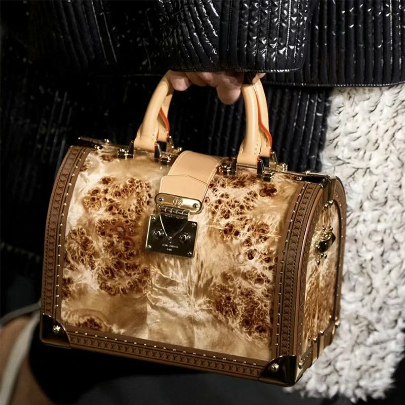 奢华家庭酒店装修 珍贵白杨树榴 音箱家具手工贴皮 白杨树瘤木皮