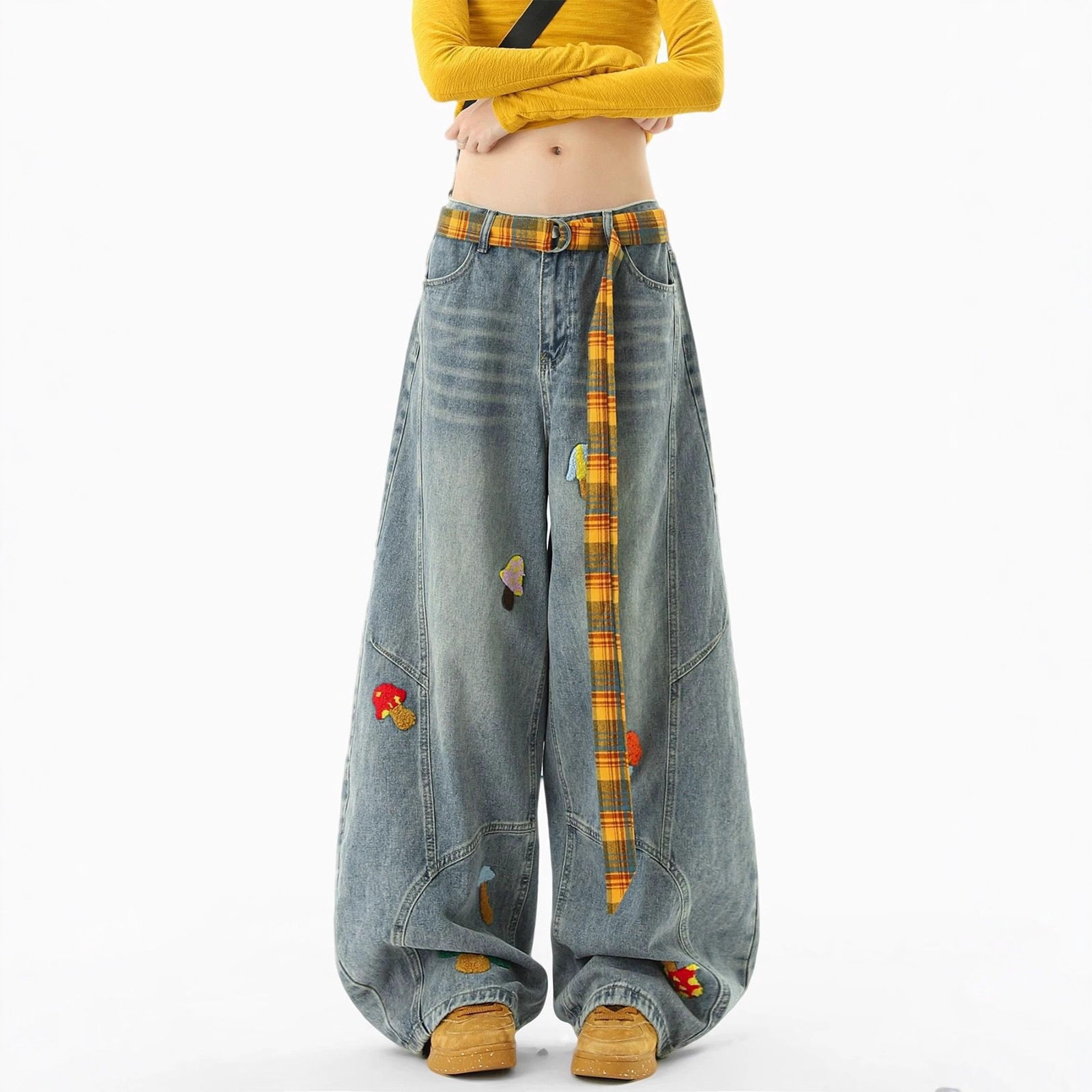 韩版街头卡通刺绣阔腿牛仔裤女直筒弯刀裤高腰宽松亚马逊牛仔裤