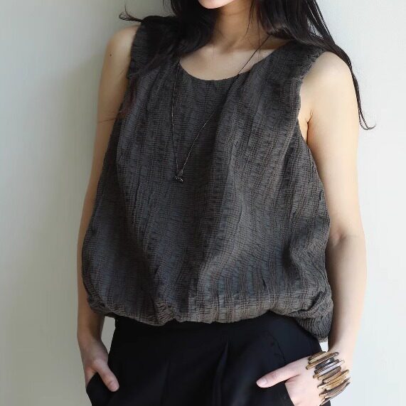 棕色泡泡纱显瘦花苞背心吊带