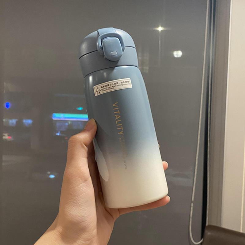 保温杯女网红学生清新简约ins风情侣杯子弹跳盖304不锈钢便携水杯