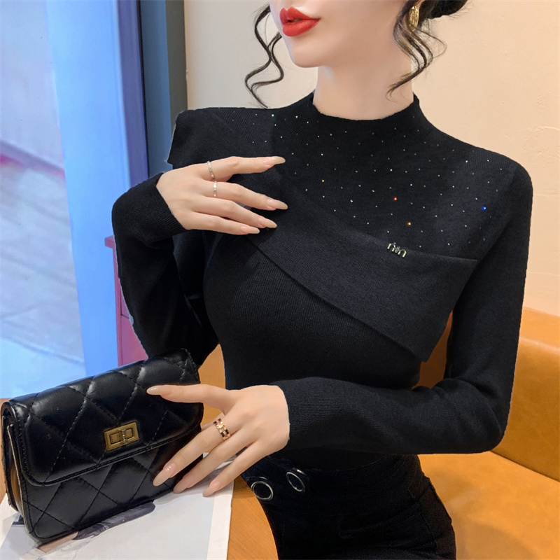 烫钻半高领针织毛衣打底衫女修身