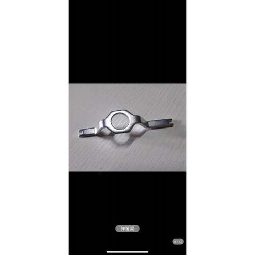 电梯门刀配件 通力r6 D7 r2门刀拉杆弹簧固定件 铁件 电梯配件