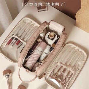 巨能装!大容量化妆收纳包高品质女便携旅行刷品多功能袋超火新款