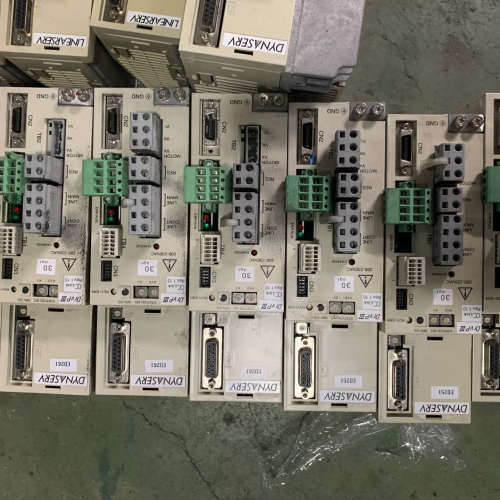 议价UR5BP3-050N-1KC-2C1-N/CN4横河驱动器UB5CP3-015N-1AB-2C1-N