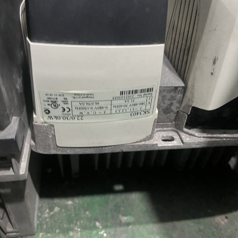 艾默生CT变频器SK3403 22/30KW 380V  实物拍摄 功能包好 ,