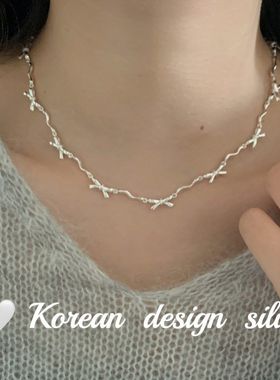 2025新款韩国ins风银饰品 S925纯银简约波光蝴蝶结项链个性高级女