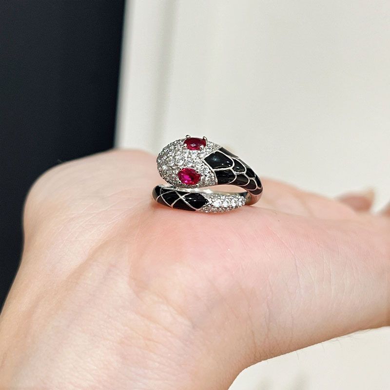 XBK戒蛇戒指钻石个性红宝石高级感小众复古时尚欧美设计满钻食指