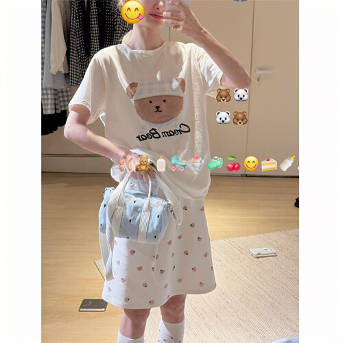 可爱减龄小熊印花T恤半裙女套装
