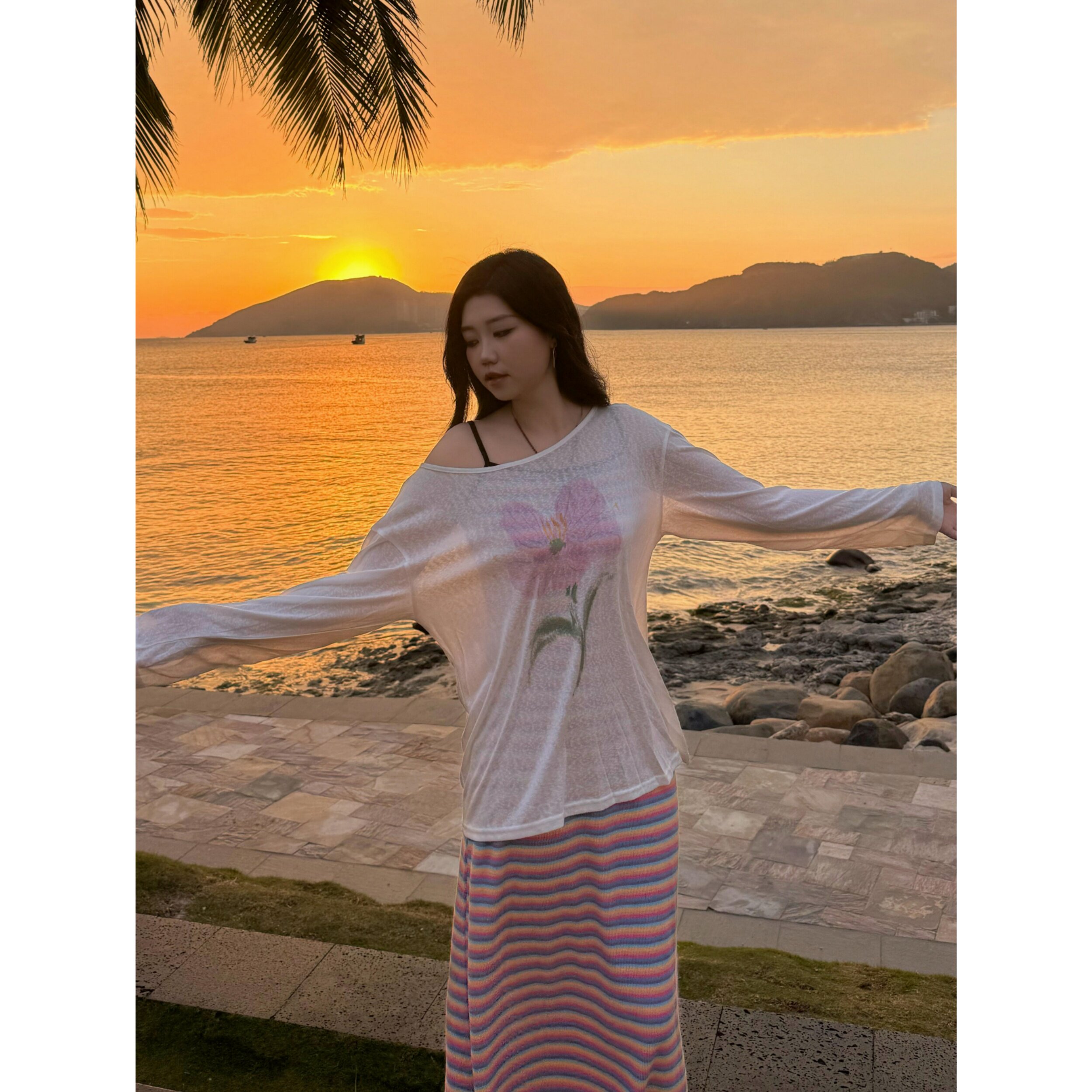 夏日度假风 风吟夏花印花长袖t恤防晒罩衫薄款微透韩系甜美女上衣