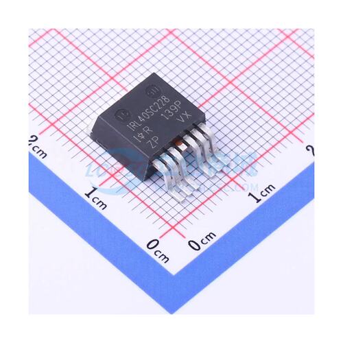 场效应管MOS IRL40SC228 D2PAK-7 40V 557A 1个N沟道