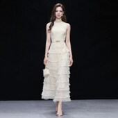 2025b夏季 珠片绣花拼接网纱蛋糕裙 圆领收腰长版 新款 气质淑女无袖