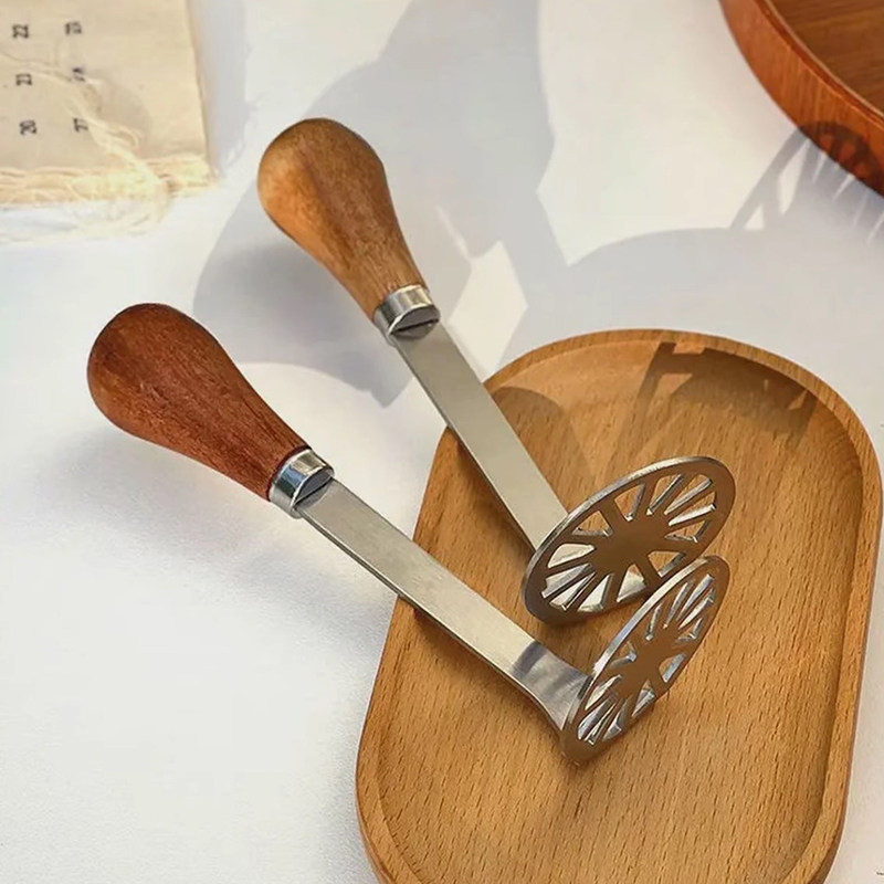 不锈钢小熊压泥器芋泥土豆紫薯泥牛油果捣碎器宝宝辅食工具捣碎勺,厨房/烹饪用具,手用捣泥器,淘宝优惠券,粉丝福利购,淘宝优惠卷