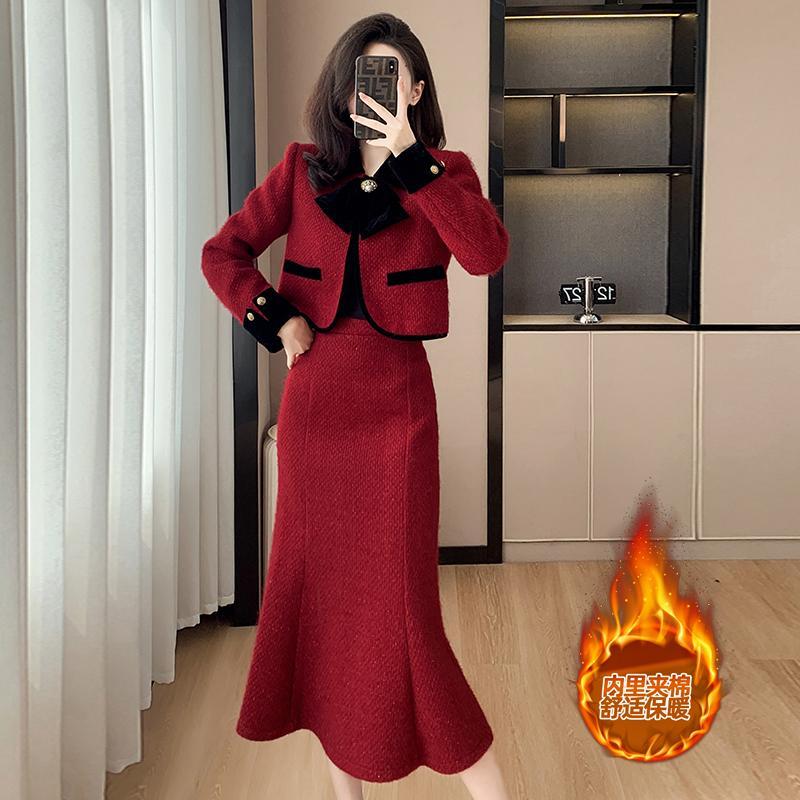 毛呢小香风短款羽绒外套女