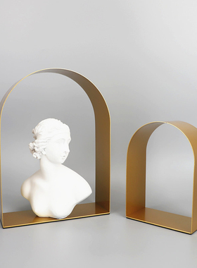 现代简约欧式人物几何金属拱形门摆件样板房售楼处玄关酒柜装饰品