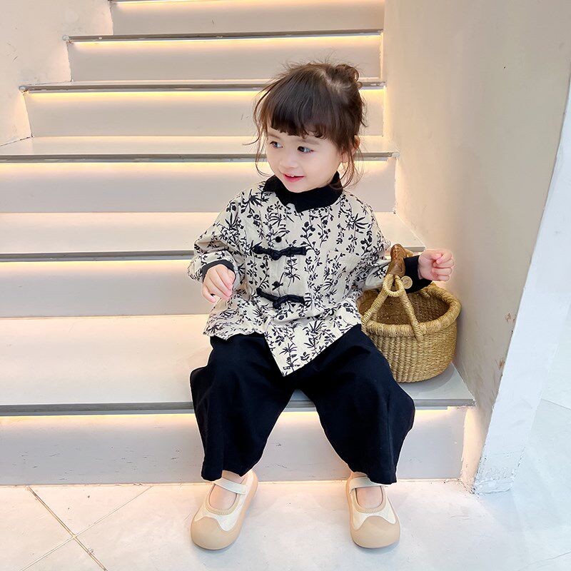 女宝宝学步鞋2024年新款春季婴儿防滑软底透气0一1-2-3岁小童鞋子