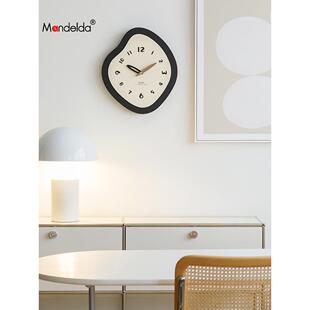 满得达免打孔现代简约挂钟客厅艺术钟表大气餐厅创意时钟挂墙