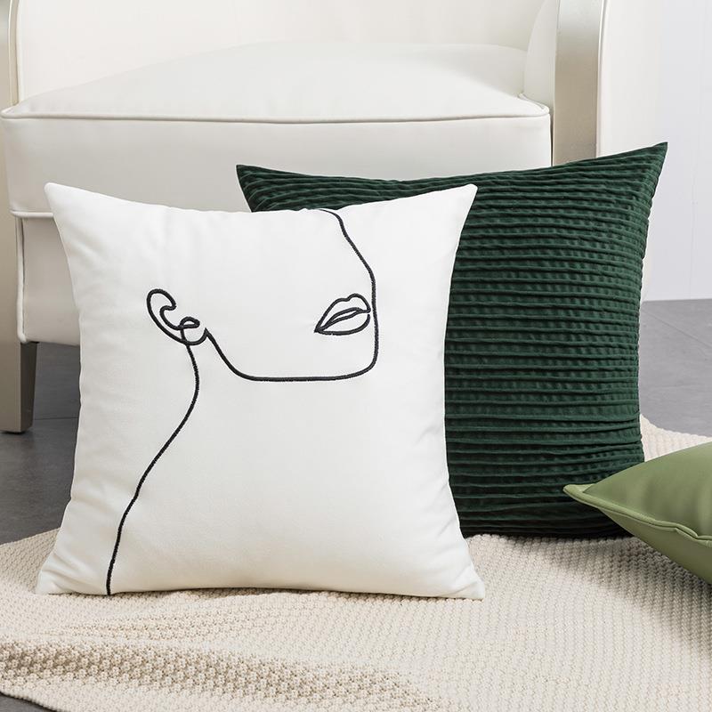 新款现代简约轻奢家居民宿沙发床头靠枕软装设计师靠垫抱枕ins风