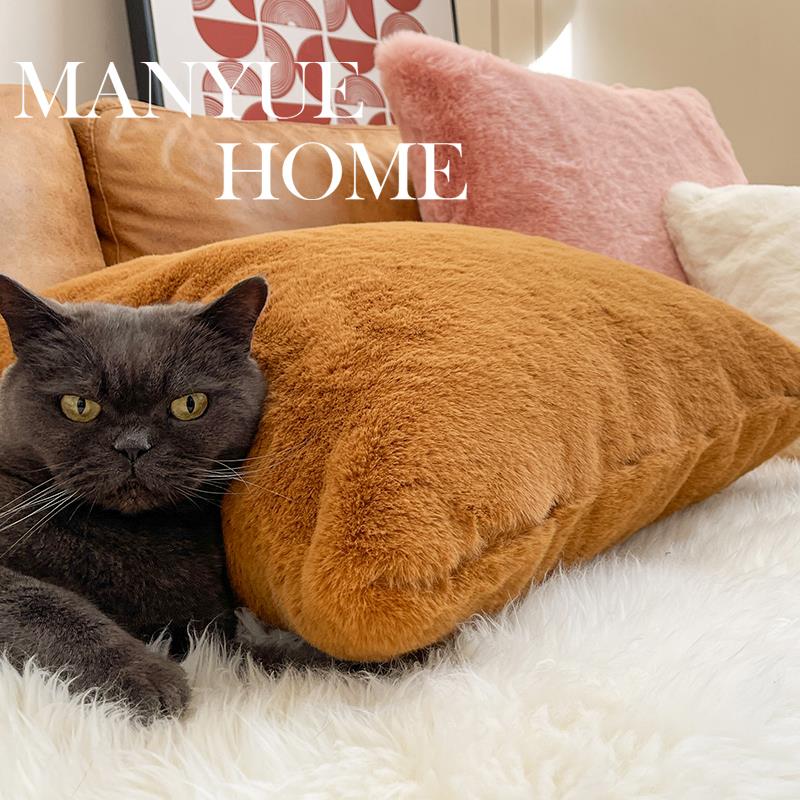 蔓越家 北欧A级兔毛绒抱枕客厅沙发抱枕套卧室床头样板间装饰靠背