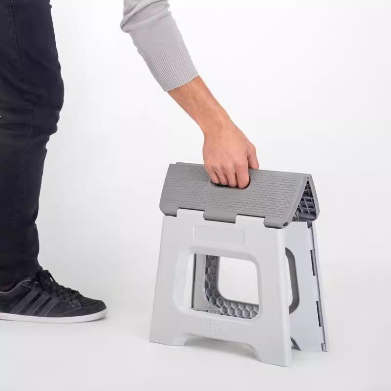 vigar西班牙进口折叠凳家用便携板凳易收纳塑料凳防滑轻便小马扎