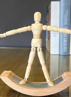 创意桌面解压治愈小摆件可活动式磁吸摇摆木偶人