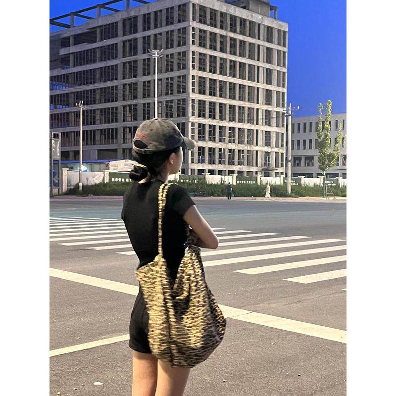 新品韩系ins风豹纹单肩帆布包2025新款大容量通勤托特包手提腋下