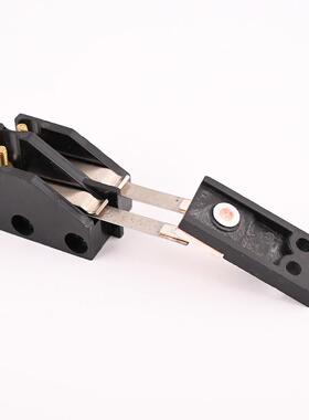 宁波申菱电梯轿门锁触点触头开关 NS131036C037G07 MKG131-08 G01