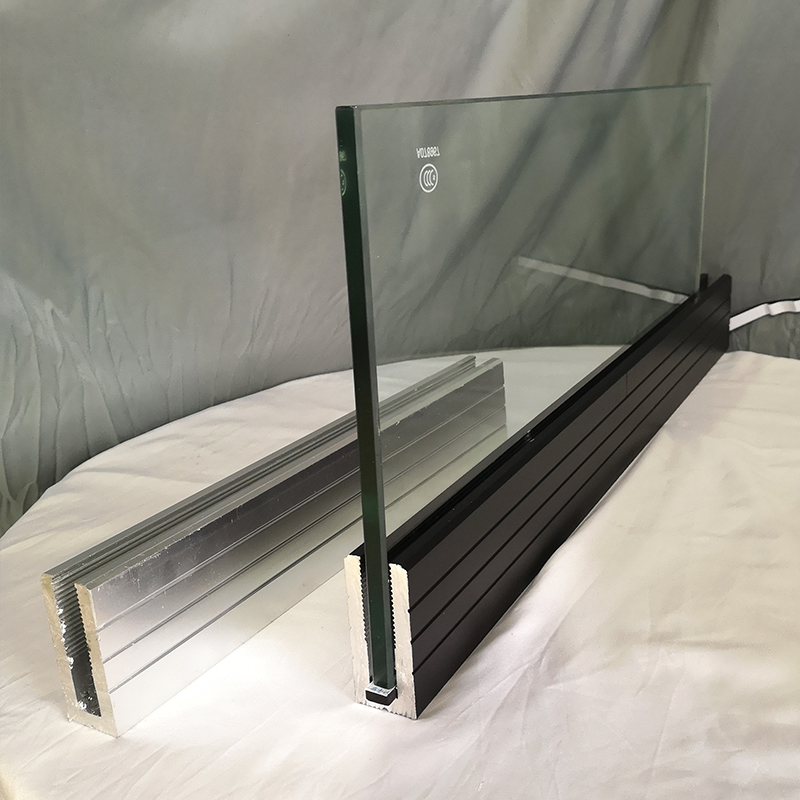 明装铝合金卡槽地槽阳台楼梯玻璃扶手地槽工程护栏预埋u型钢槽