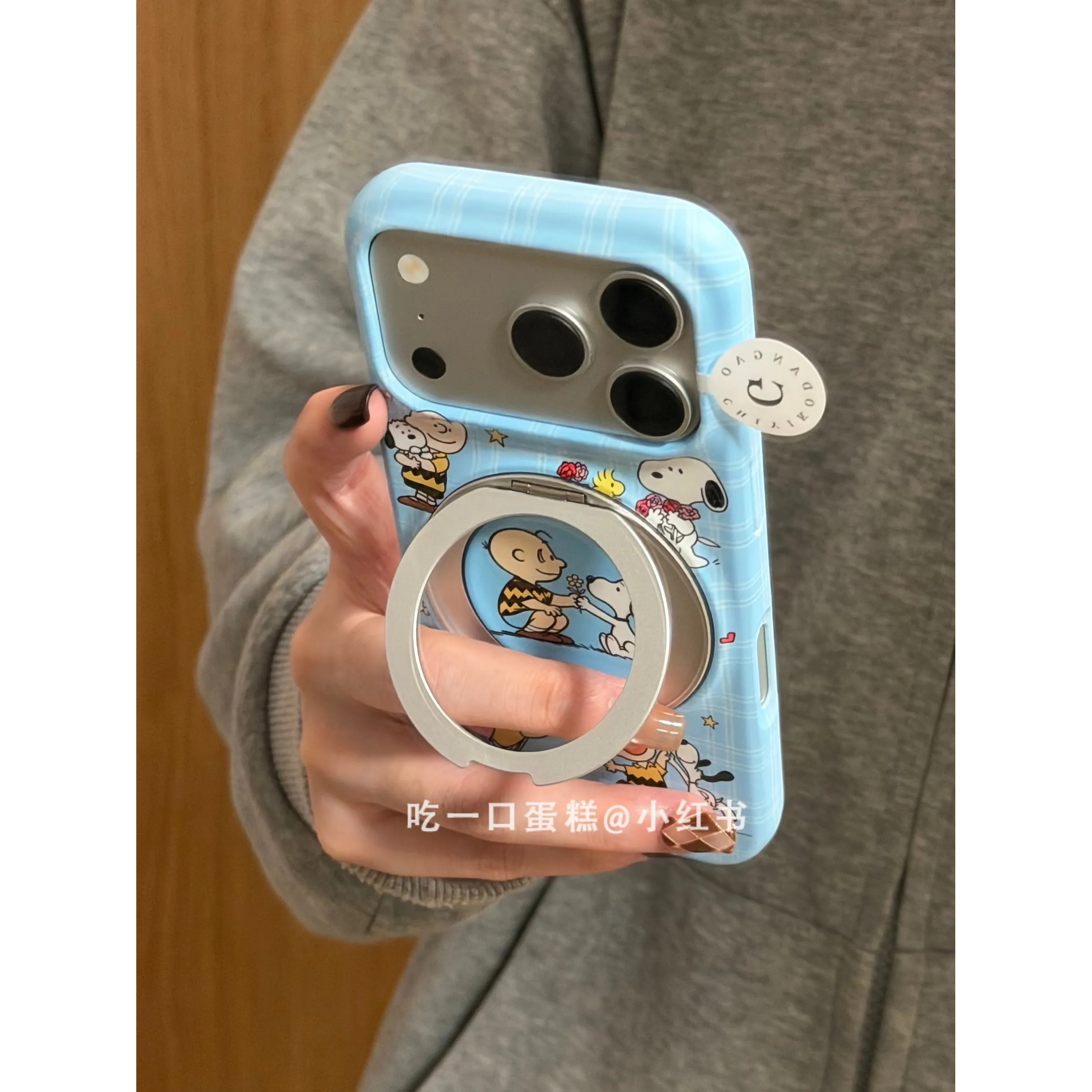 雨柠白条格纹史努比爱心气球适用17promax手机壳iphone16新款15卡通日韩INS可爱个性创意14防摔保护套