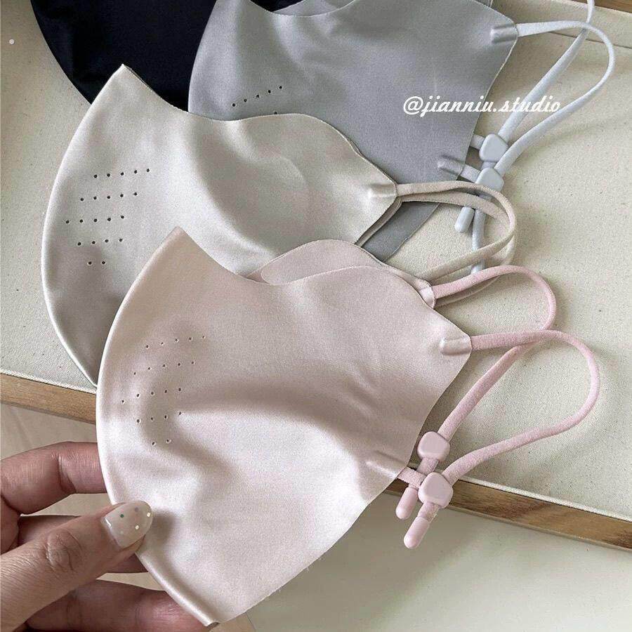 2026新款缎面立体防晒口罩女春夏季薄款透气护眼角可调节面罩装饰