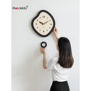 满得达免打孔现代简约挂钟客厅艺术钟表大气餐厅创意时钟挂墙
