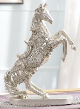 装饰品摆件马酒柜玄关客厅招财办公室工艺礼品摆饰家居家里乔迁新