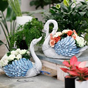 天鹅花盆阳台装饰庭院顶楼布置动物摆件大号户外创意个性花园多肉