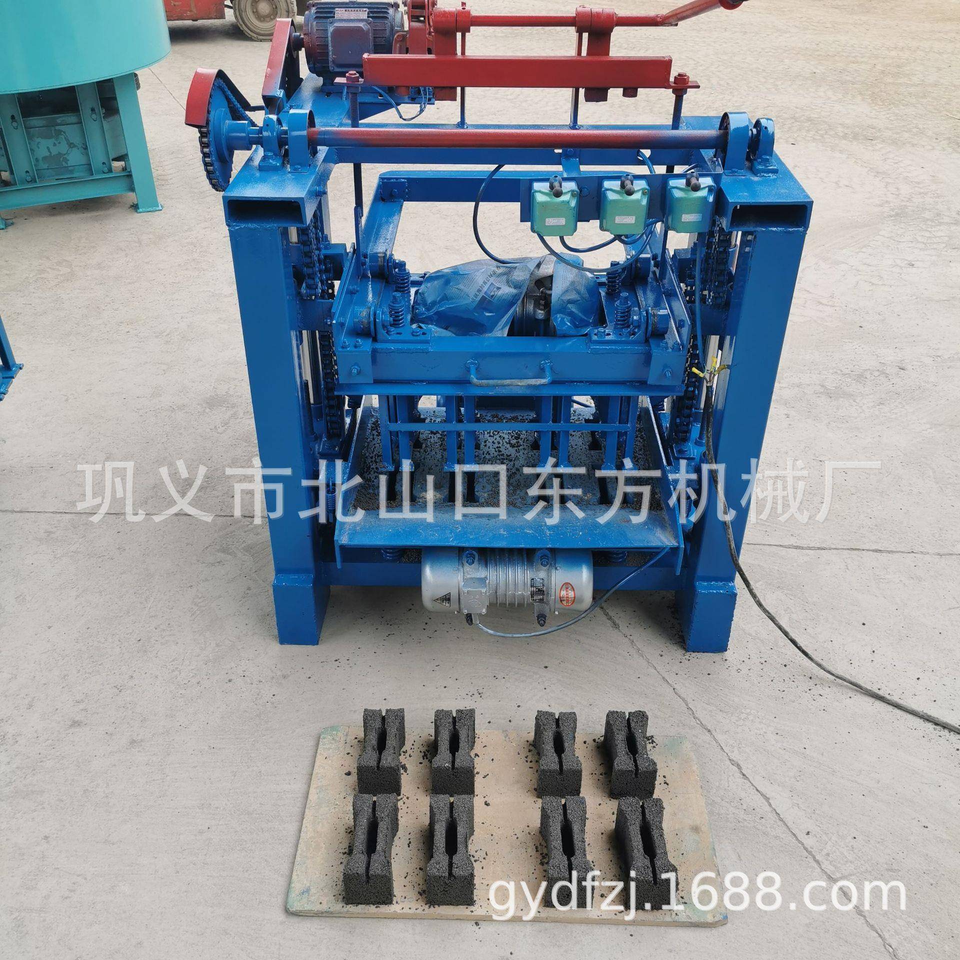 4-35半自动砖机制作水泥制品多功能砖机一机多用可换模具节约成本