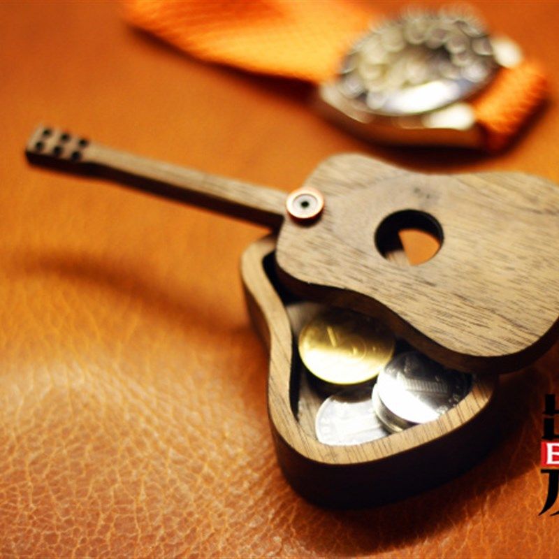 黑胡桃吉他拨片盒硬币盒手工定制刻字martin D41