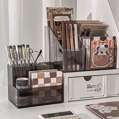 笔筒收纳盒桌面透明亚克力笔桶学生书桌上文具杂物分格整理盒笔架