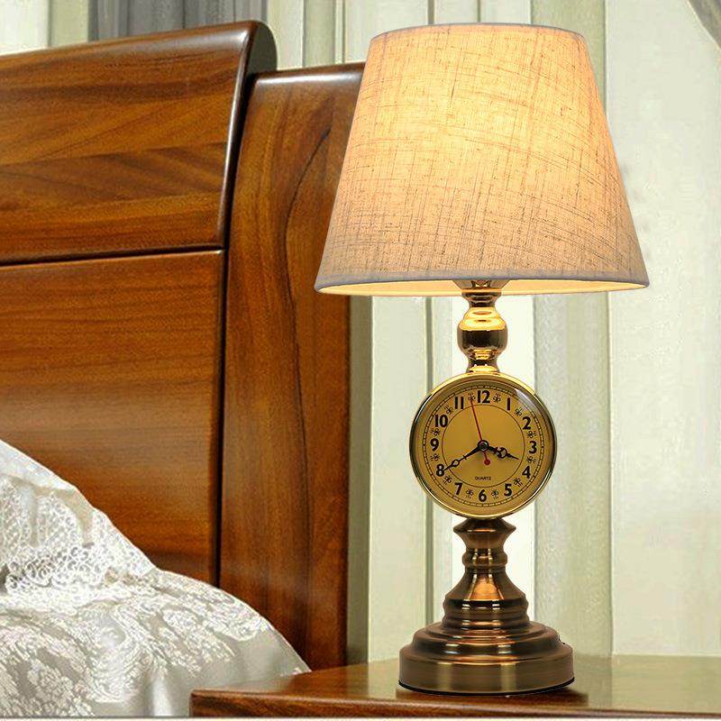 欧式复古台灯卧室床头房间美式简约装饰灯具灯饰古铜色带钟表台灯