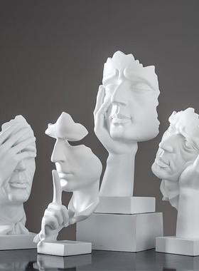 创意现代办公室装饰品家居思考者人物雕塑客厅电视柜沉默是金摆件