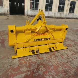 2米后桥带动灰土拌合机操作 三七粉路面搅拌机 雷亿重工