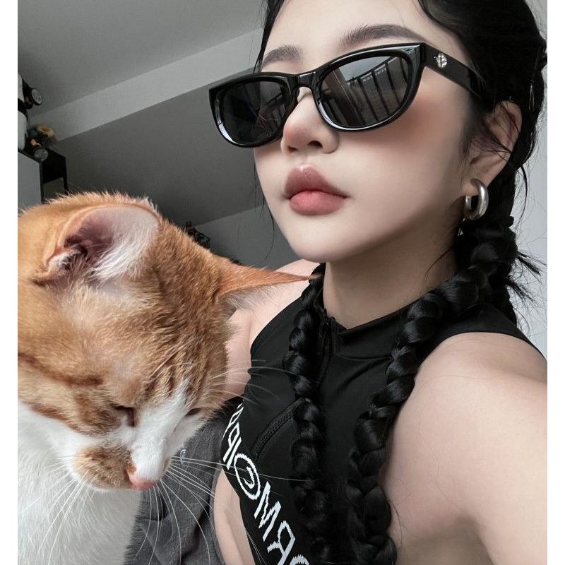 网红复古猫眼黑色辣妹欧美墨镜女高级感小脸防紫外线太阳眼镜潮