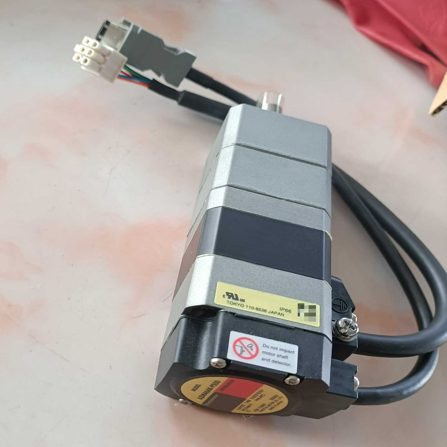 东方马达 AZM46AK-PS50，成色很好，具体如图，看好（地坛设
