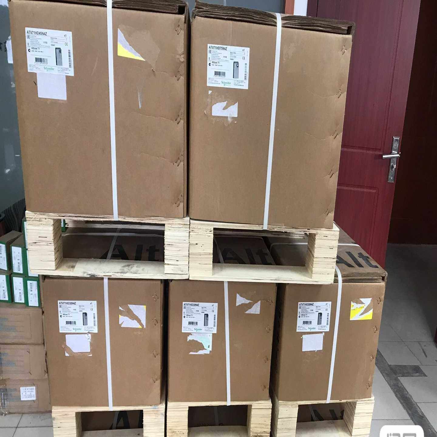 变频器ATV340D11N4/30N4E/18N4E全~询价